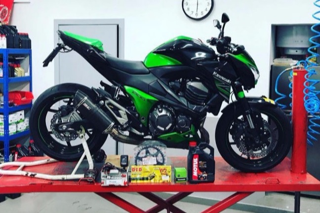 Motul 7100 10w40